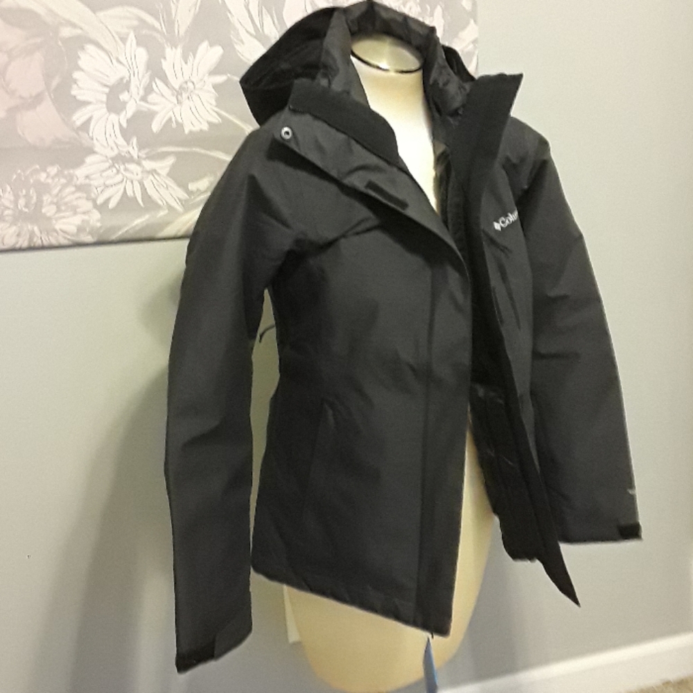 Women Columbia coat